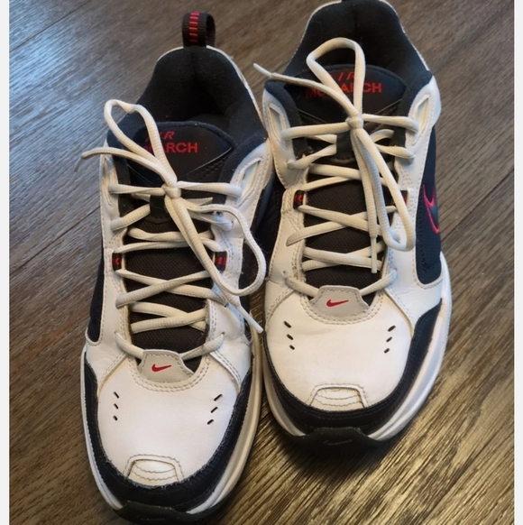 NIKE Air Monarch Mens Training Shoes Gently Used SZ 10.5 - Picture 2 of 11